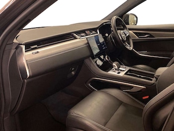 Used Jaguar F-Pace 2024 for sale - 78310651: Photo