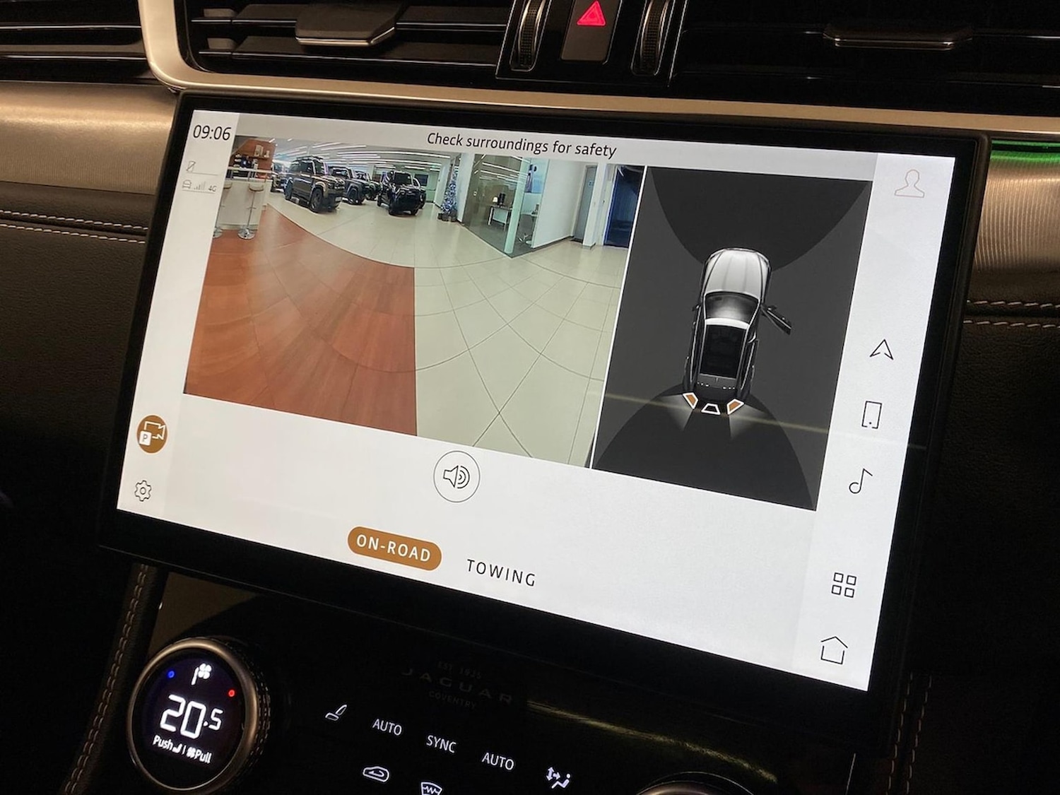 Used Jaguar F-Pace 2023 for sale - 77487639: Photo 12