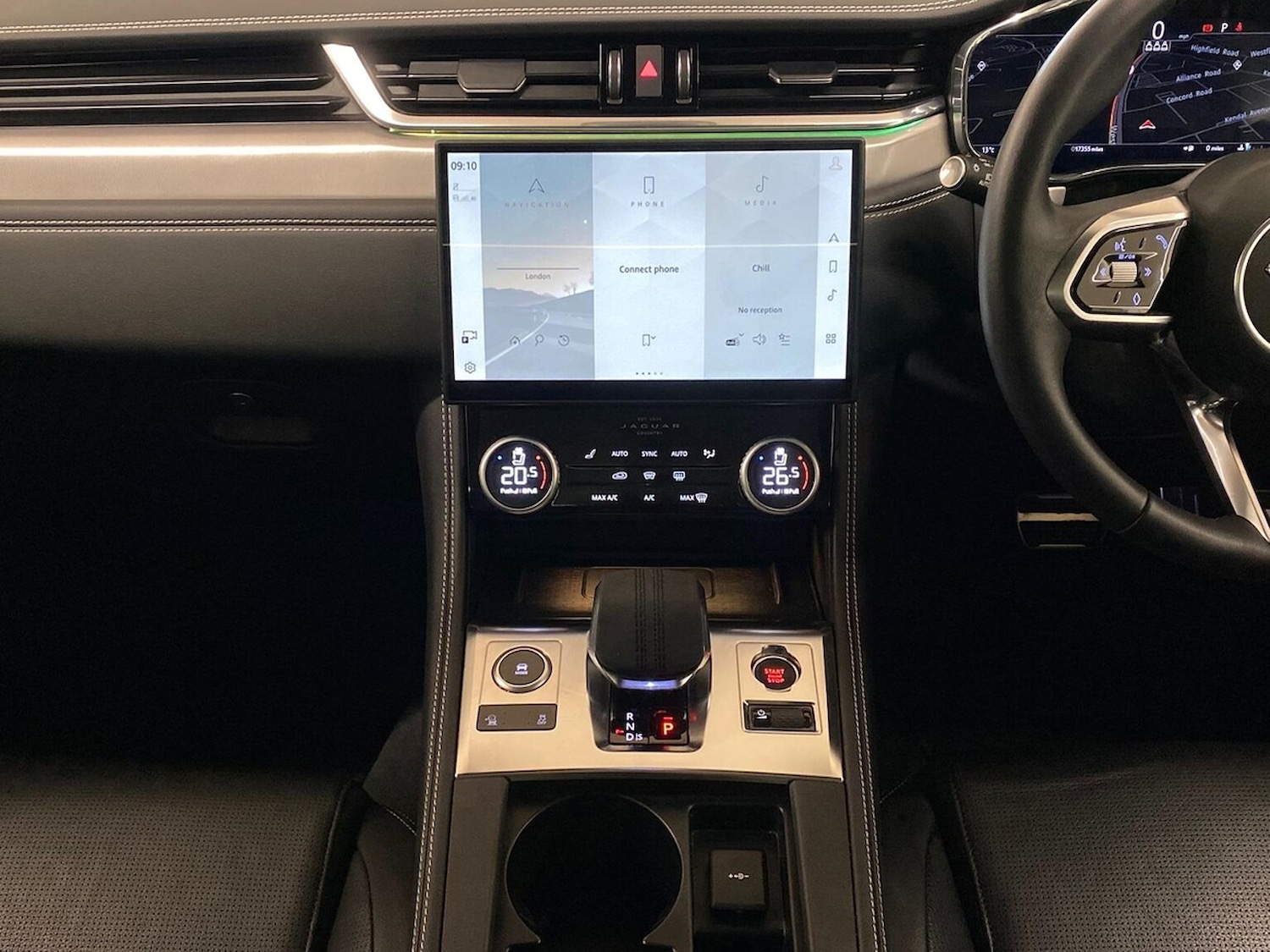 Used Jaguar F-Pace 2023 for sale - 77487639: Photo 14