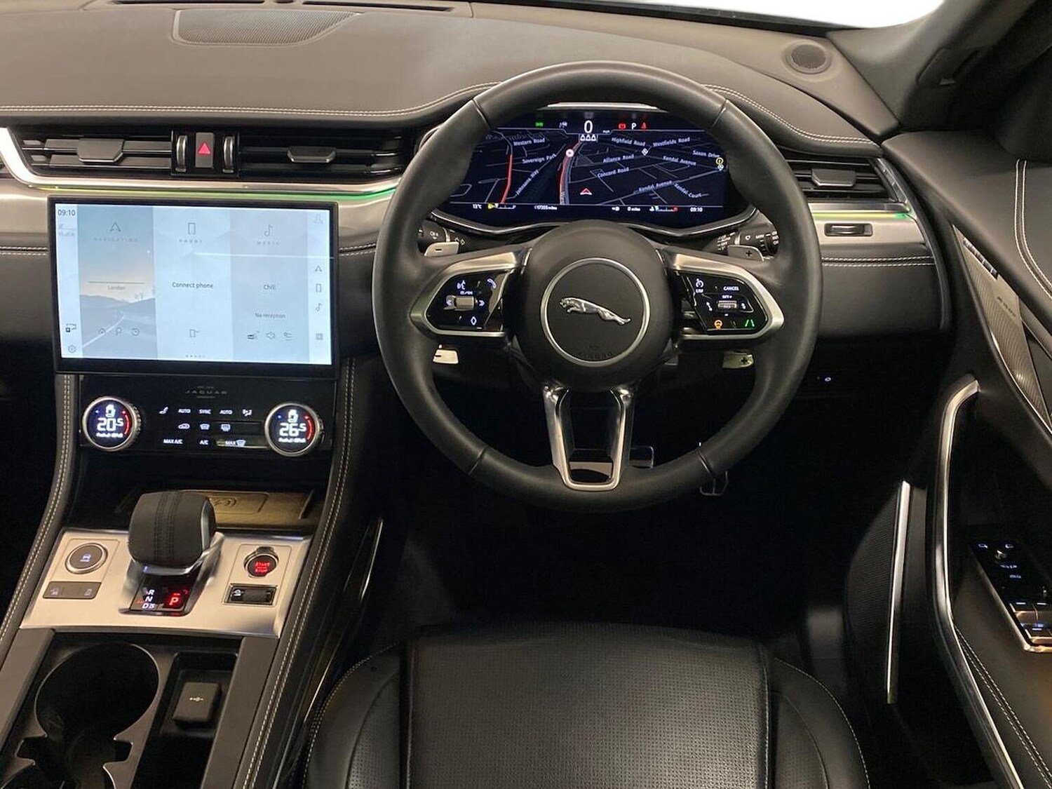 Used Jaguar F-Pace 2023 for sale - 77487639: Photo 15