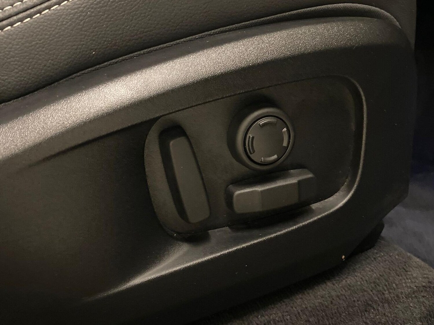 Used Jaguar F-Pace 2023 for sale - 77487639: Photo 25