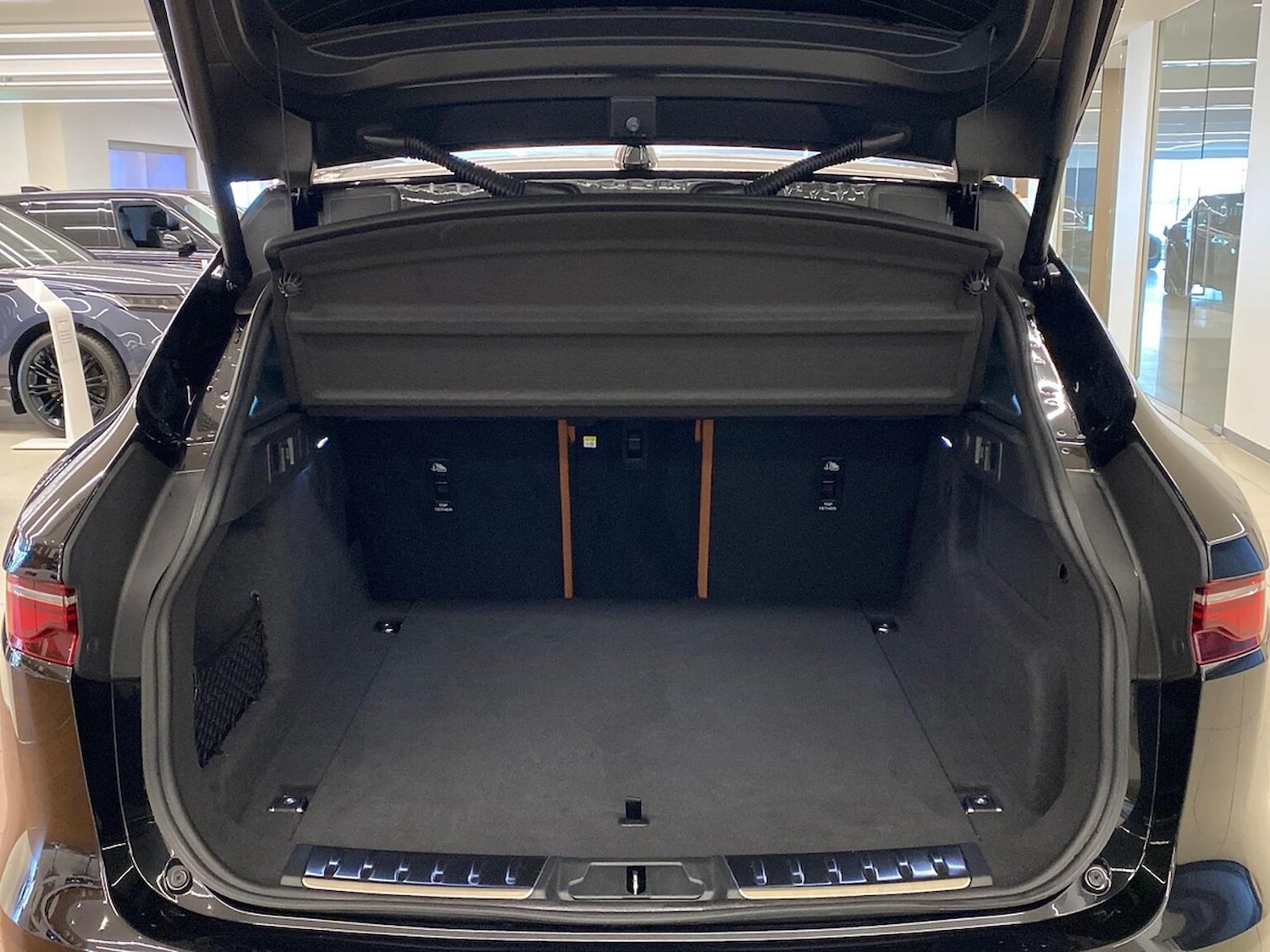 Used Jaguar F-Pace 2022 for sale - 76591434: Photo 10