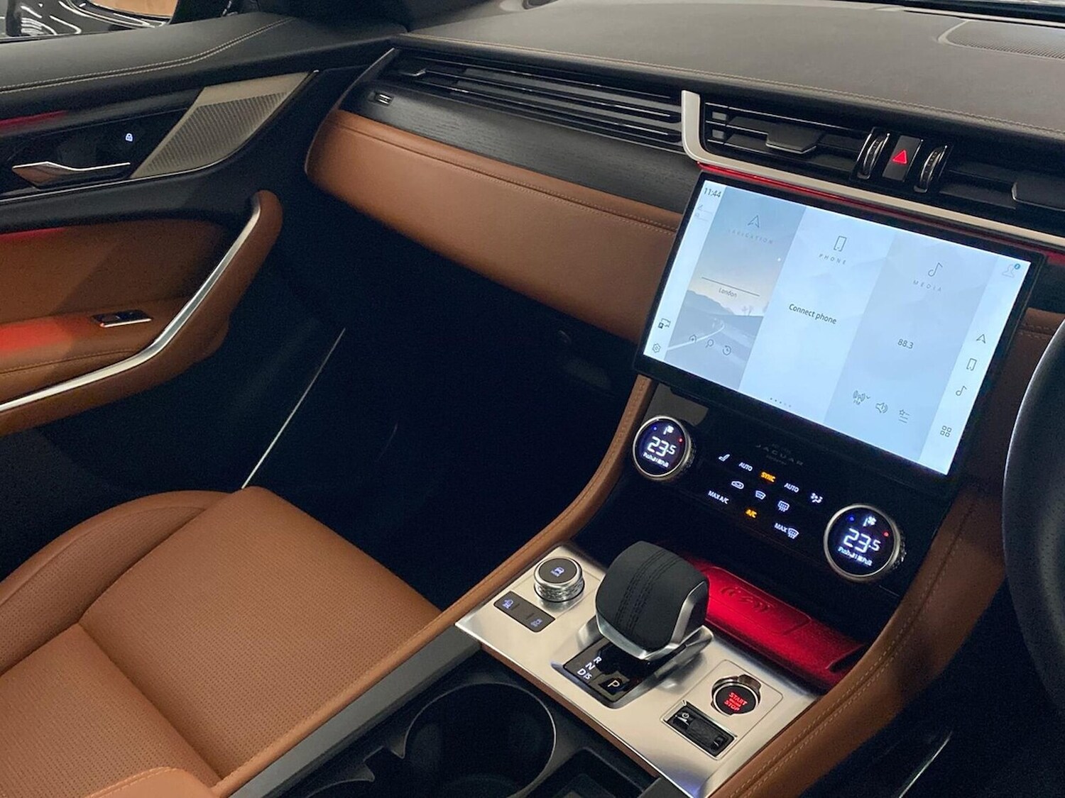 Used Jaguar F-Pace 2022 for sale - 76591434: Photo 31