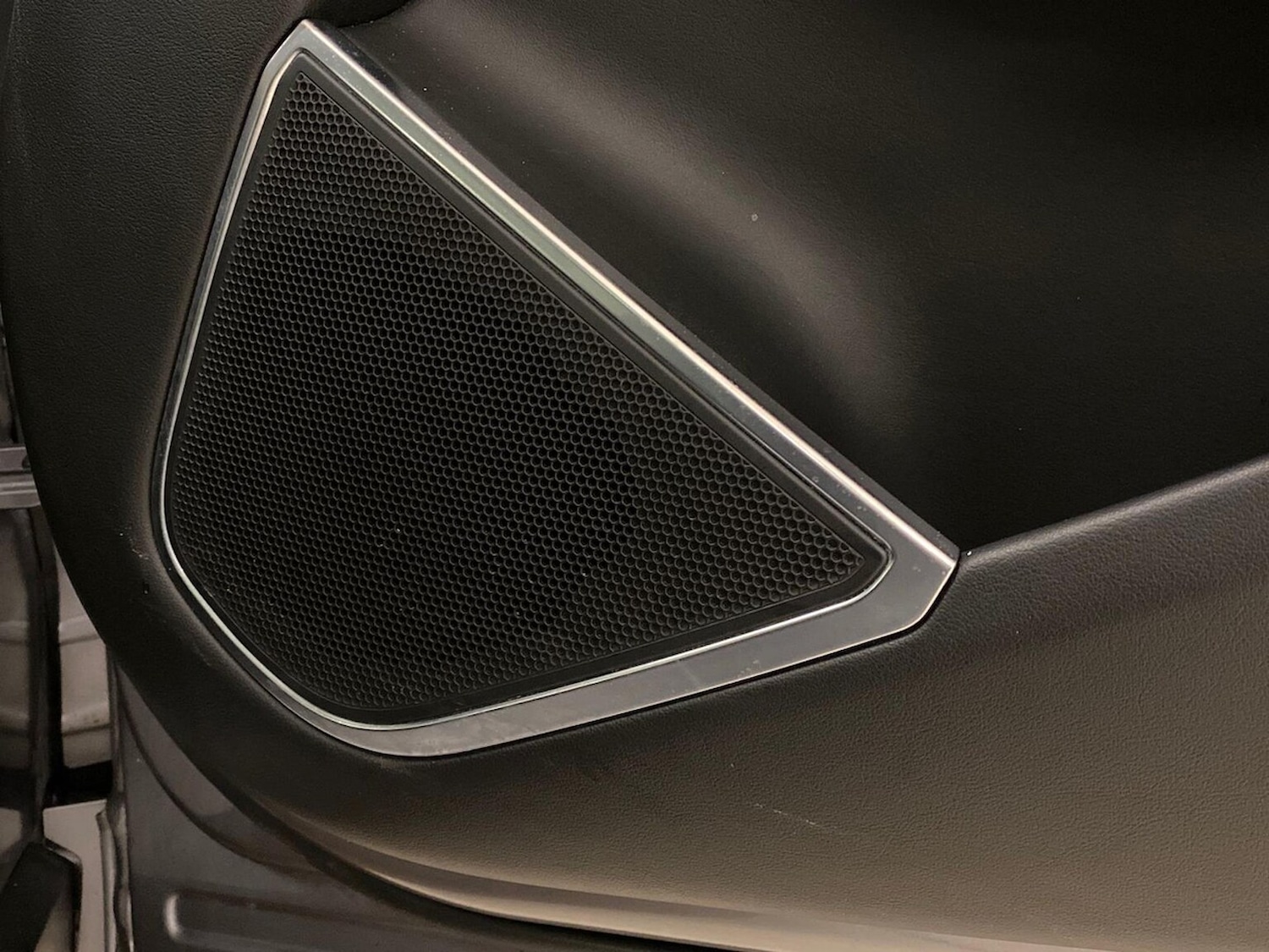 Used Jaguar F-Pace 2021 for sale - 76699418: Photo 30