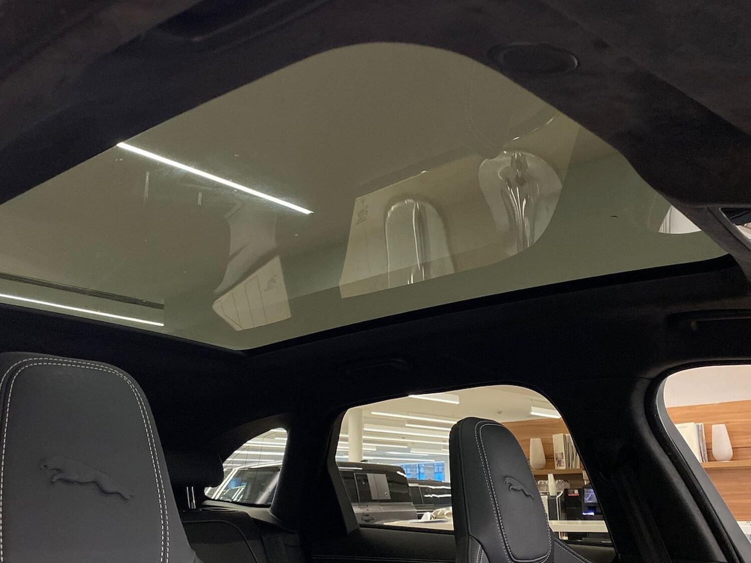 Used Jaguar F-Pace 2024 for sale - 76583249: Photo 22