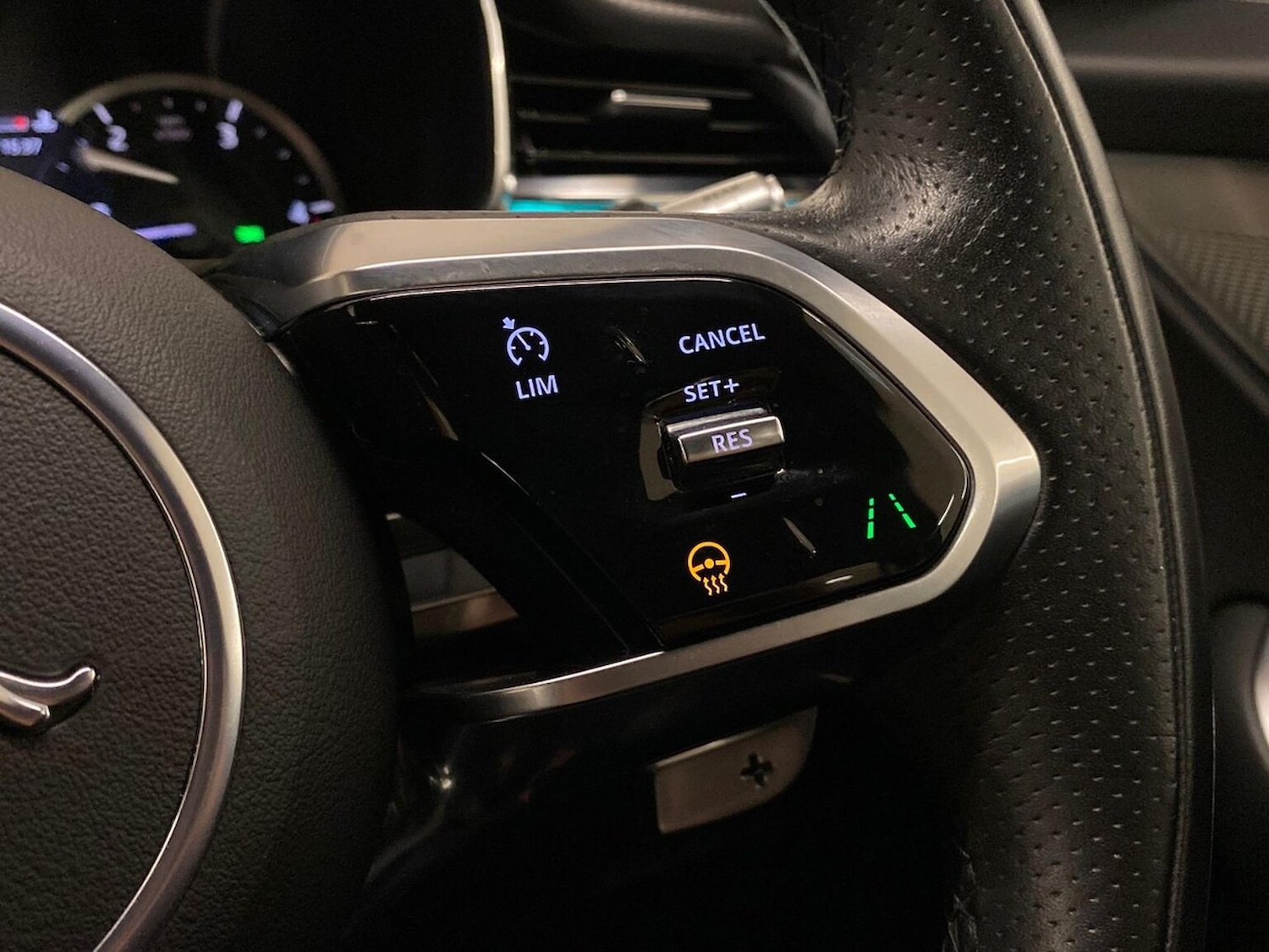 Used Jaguar F-Pace 2022 for sale - 76357877: Photo 30