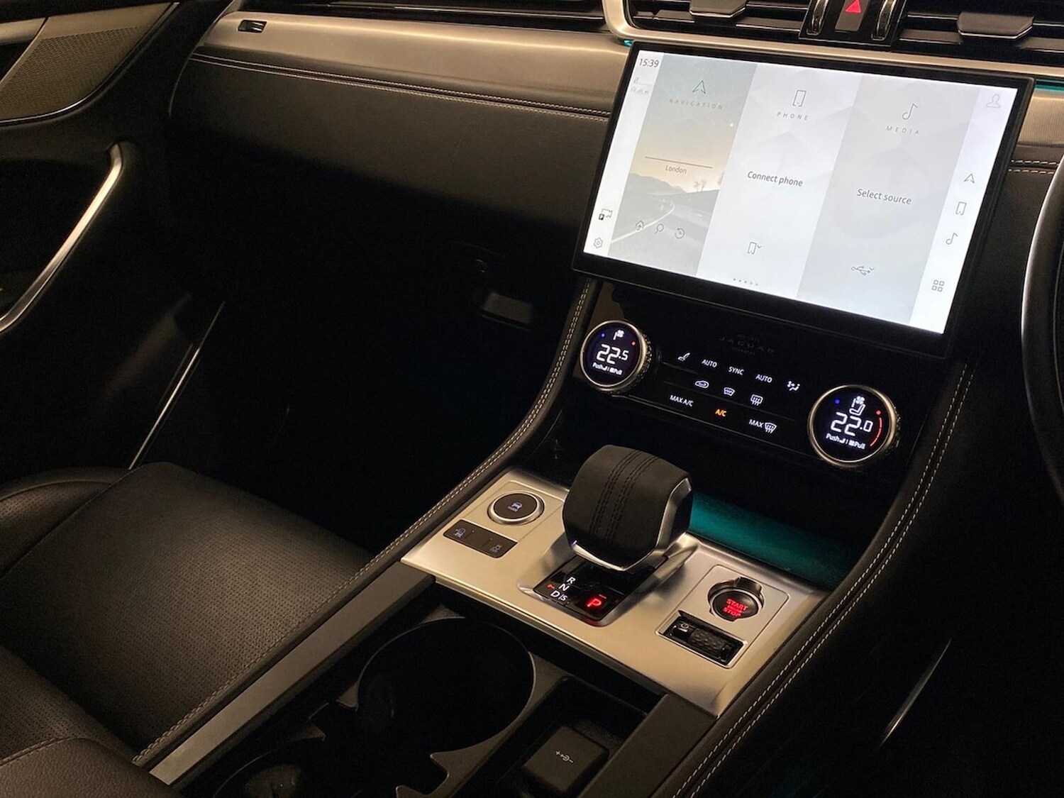 Used Jaguar F-Pace 2022 for sale - 76357877: Photo 35