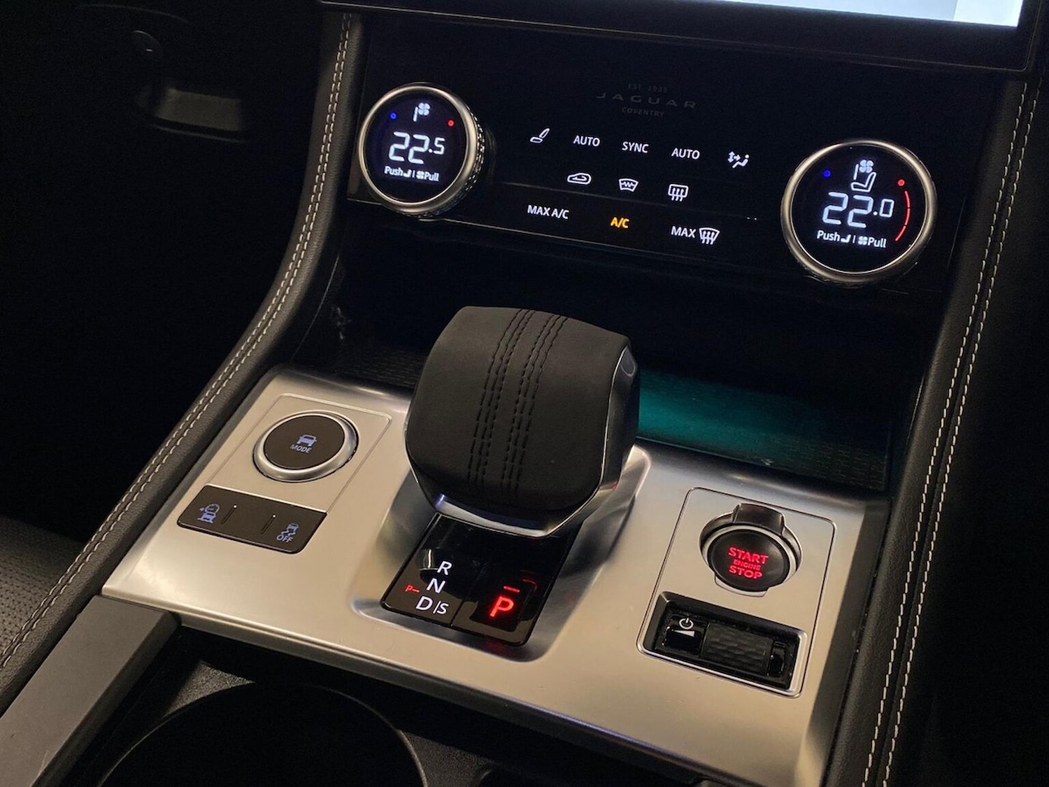 Used Jaguar F-Pace 2022 for sale - 76357877: Photo 36