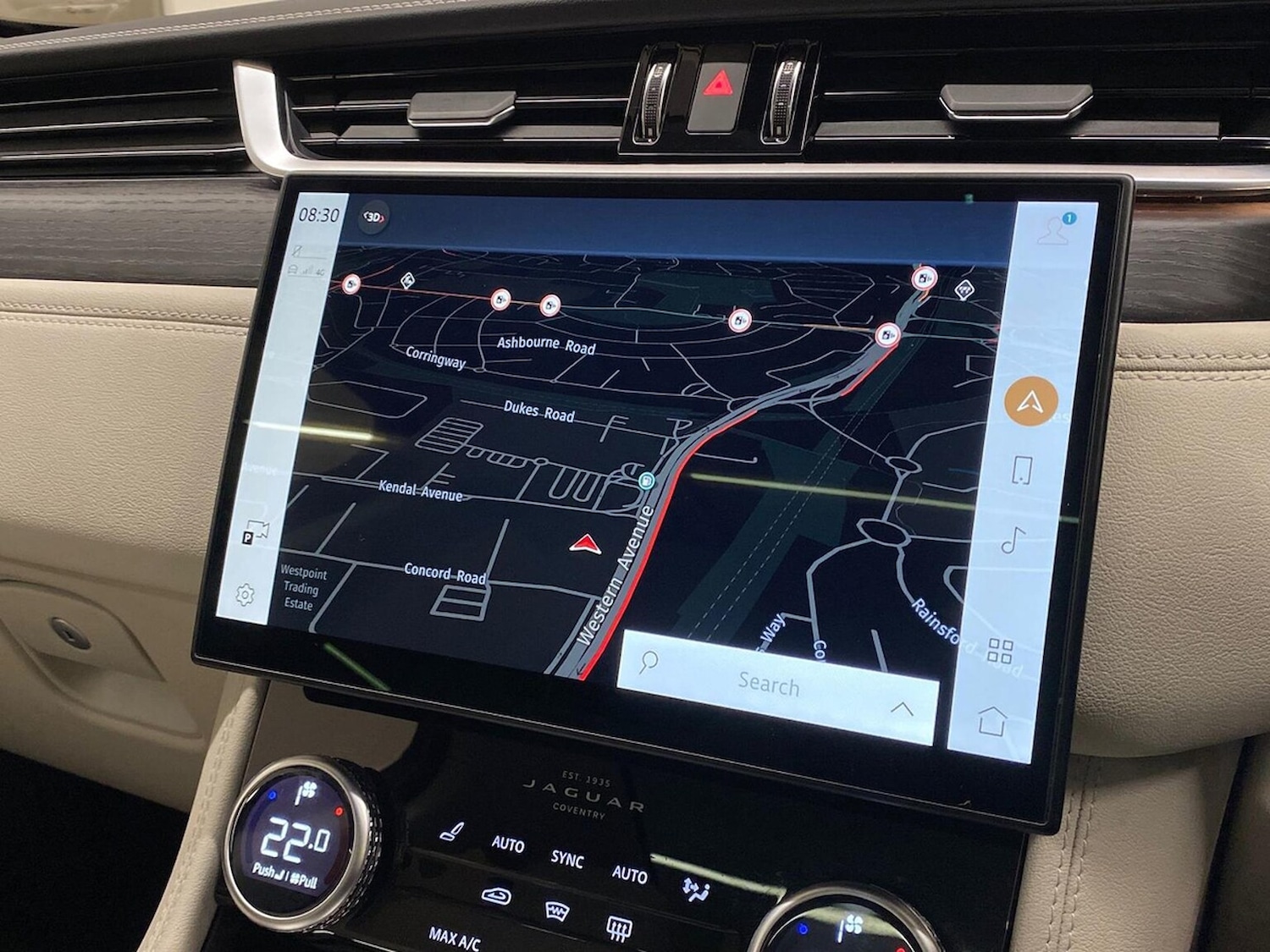 Used Jaguar F-Pace 2023 for sale - 77555315: Photo 11