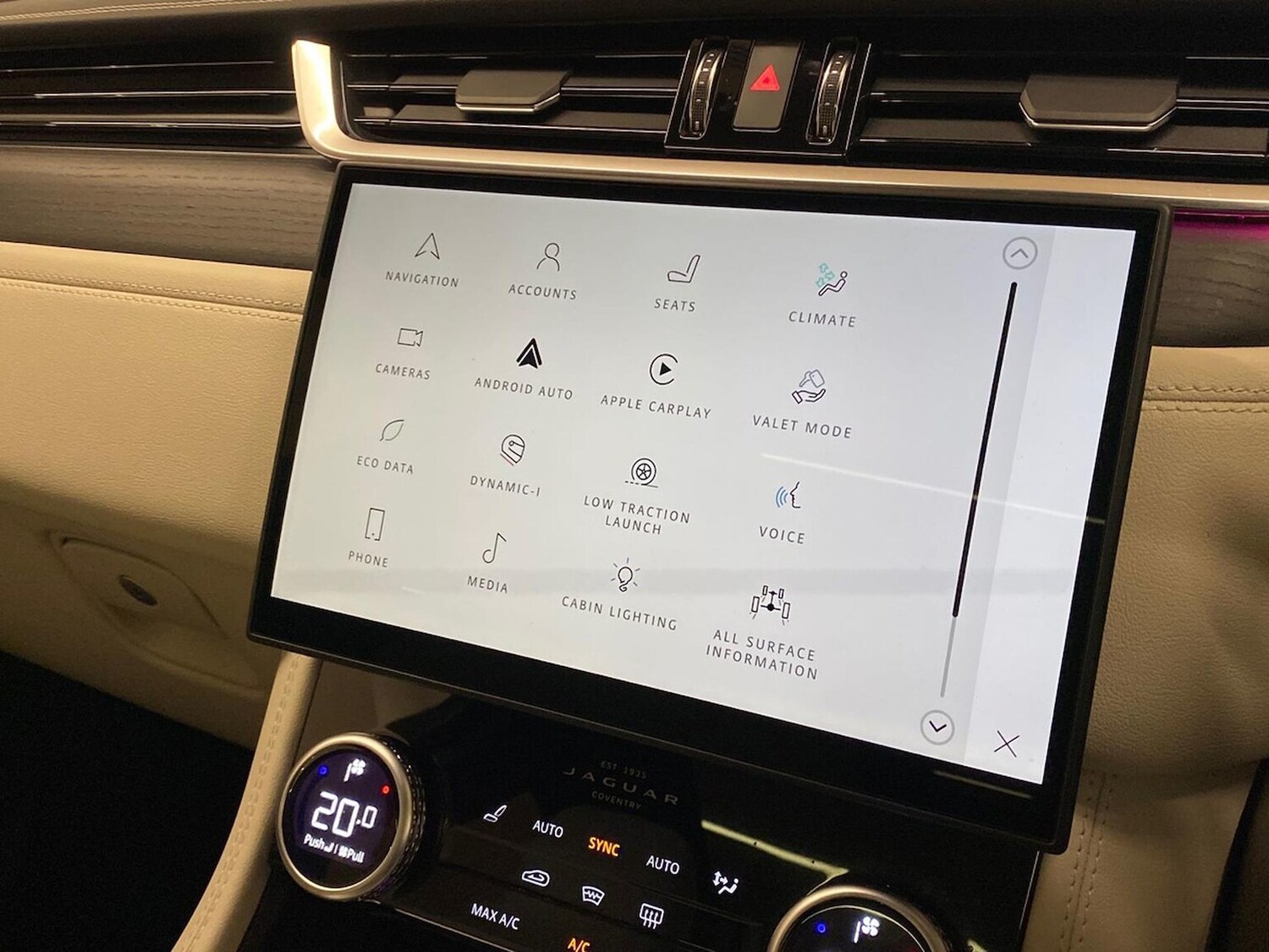 Used Jaguar F-Pace 2024 for sale - 76589171: Photo 37