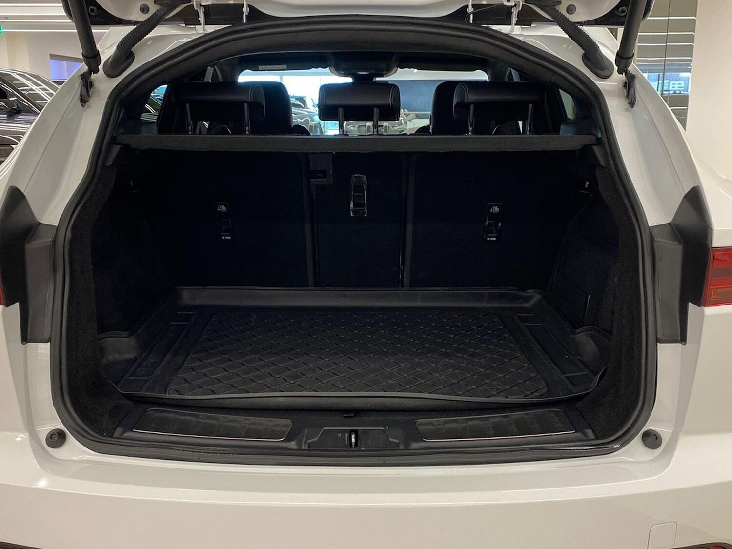 Used Jaguar E-Pace 2021 for sale - 77487653: Photo 10