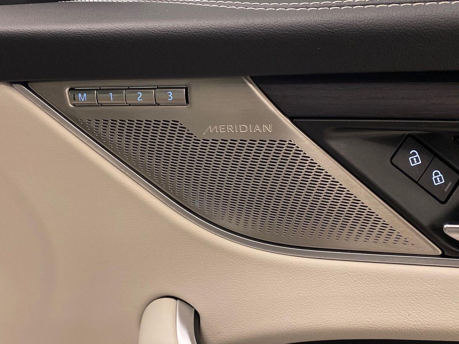 Used Jaguar F-Pace 2024 for sale - 78193926: Photo 29