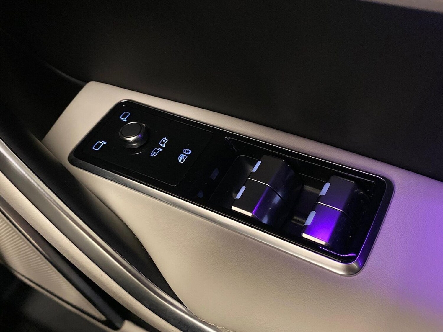 Used Jaguar F-Pace 2024 for sale - 78193926: Photo 34