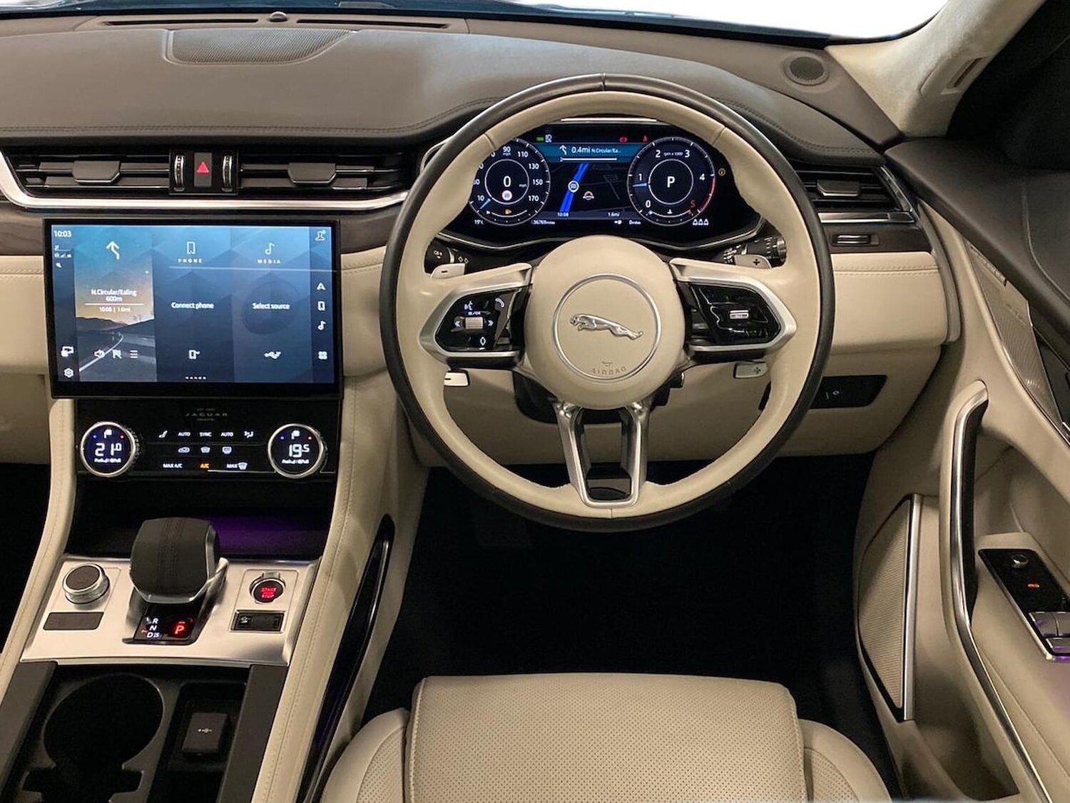 Used Jaguar F-Pace 2021 for sale - 78193877: Photo 17