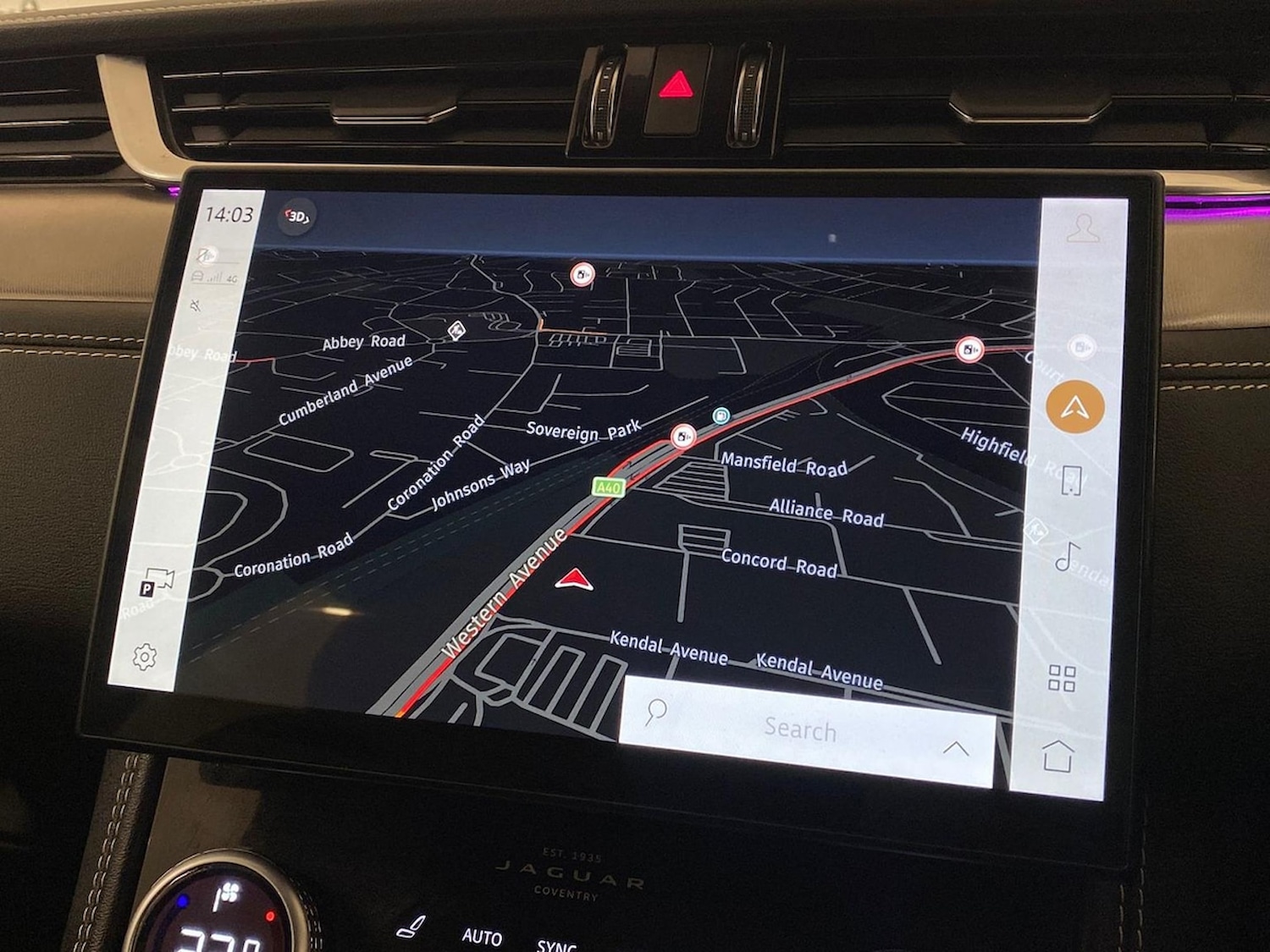 Used Jaguar F-Pace 2023 for sale - 76613618: Photo 11