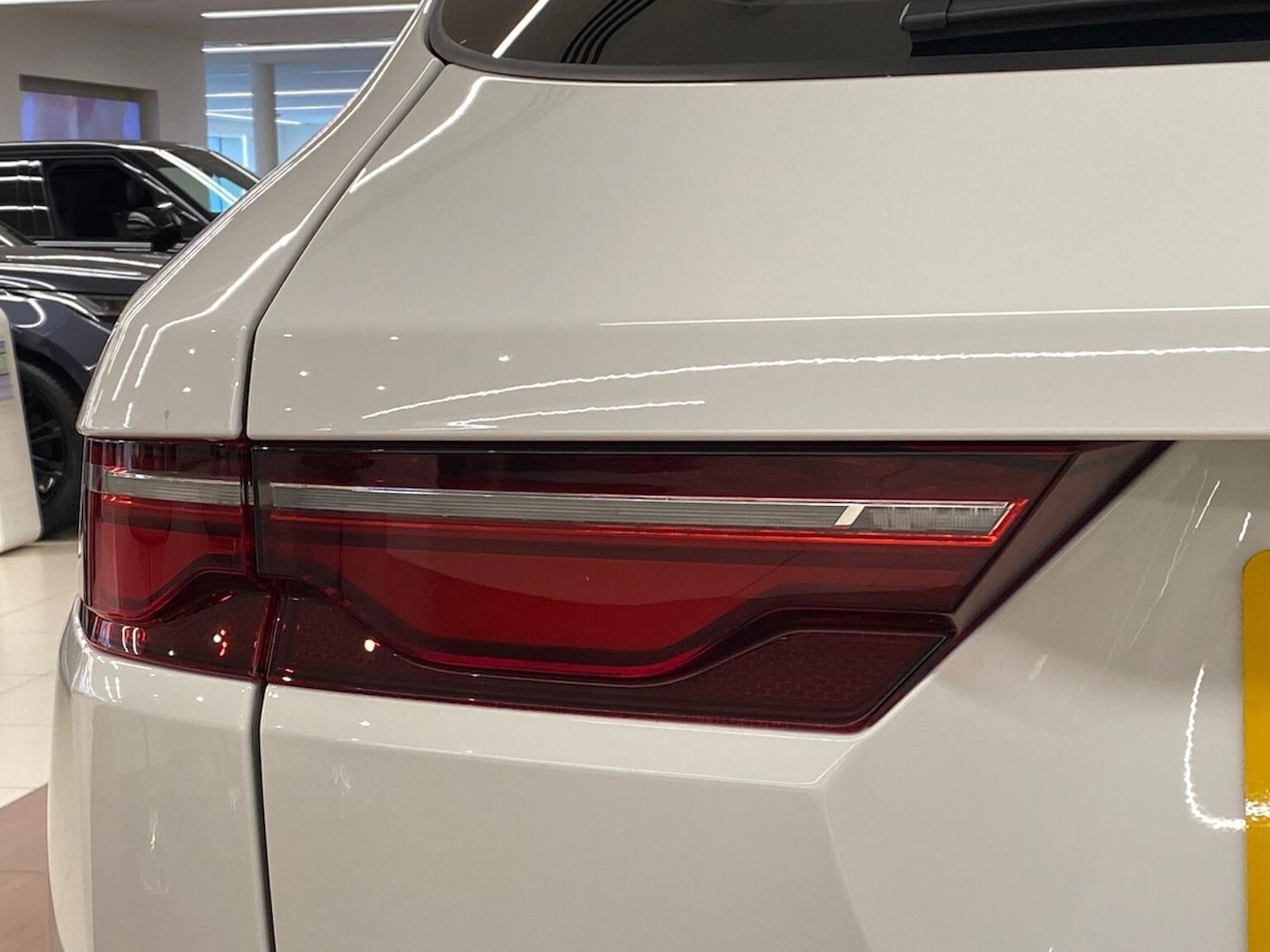 Used Jaguar F-Pace 2023 for sale - 76613618: Photo 19