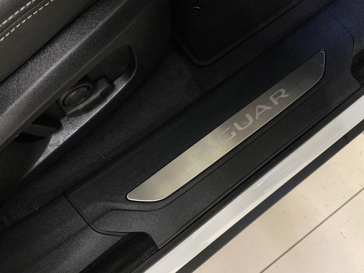 Used Jaguar F-Pace 2023 for sale - 76613618: Photo 23