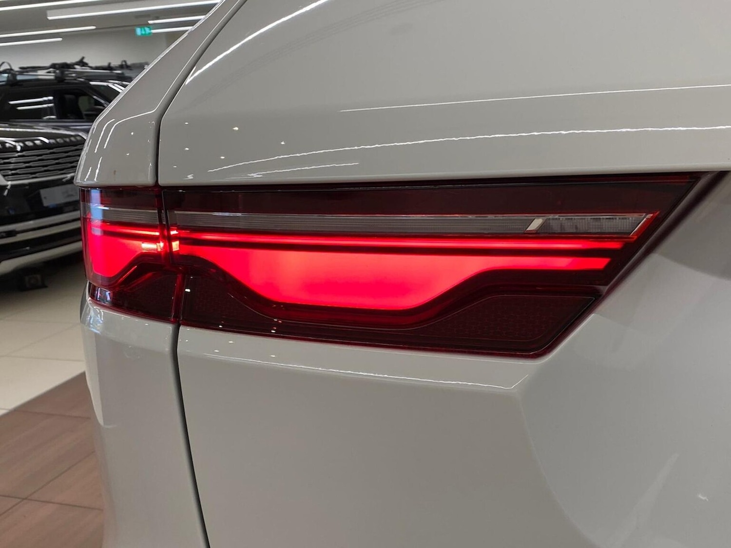 Used Jaguar F-Pace 2023 for sale - 76613618: Photo 36