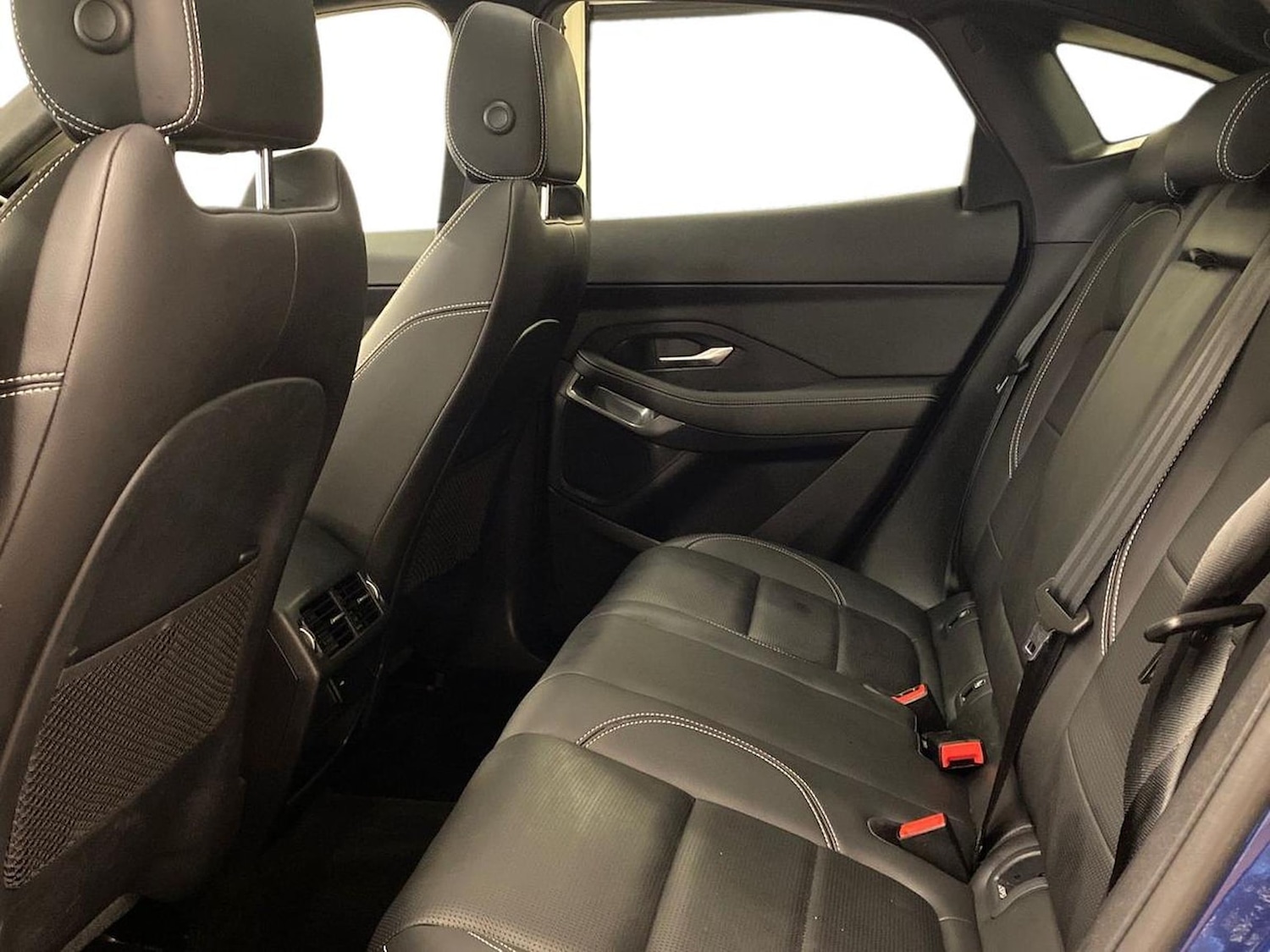 Used Jaguar E-Pace 2022 for sale - 76897087: Photo 4