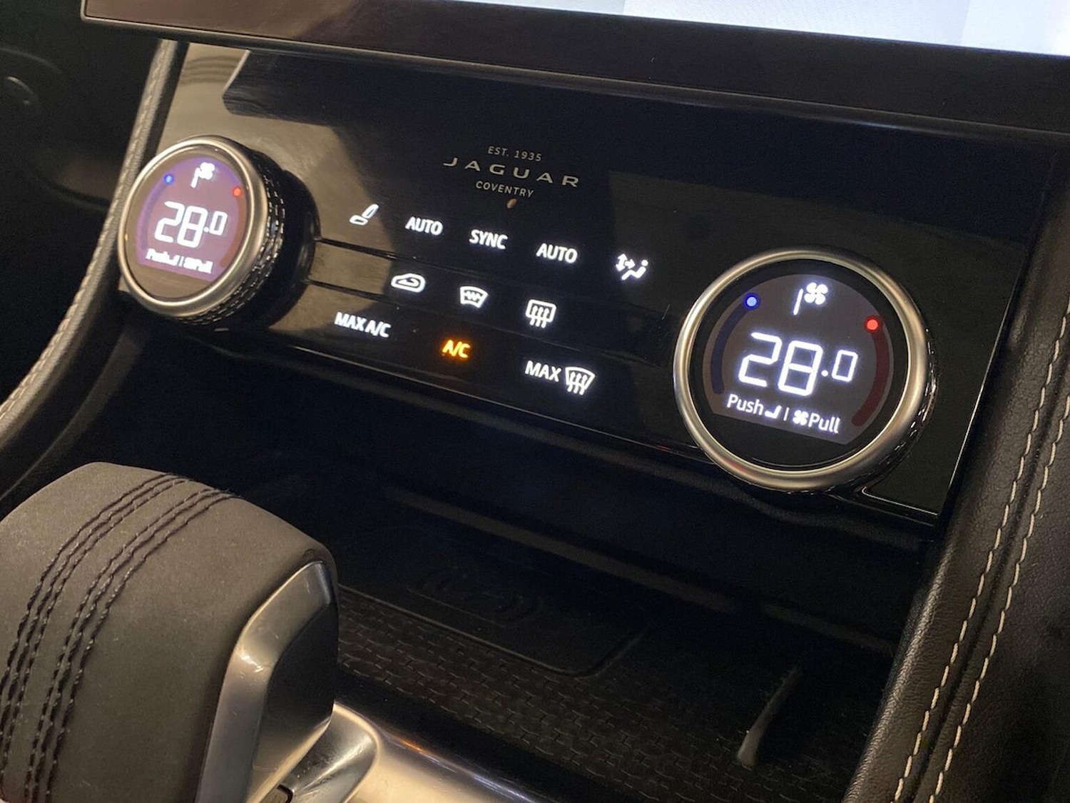 Used Jaguar F-Pace 2021 for sale - 77487596: Photo 31