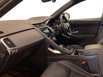 Used Jaguar E-Pace 2023 for sale - 78310646: Photo