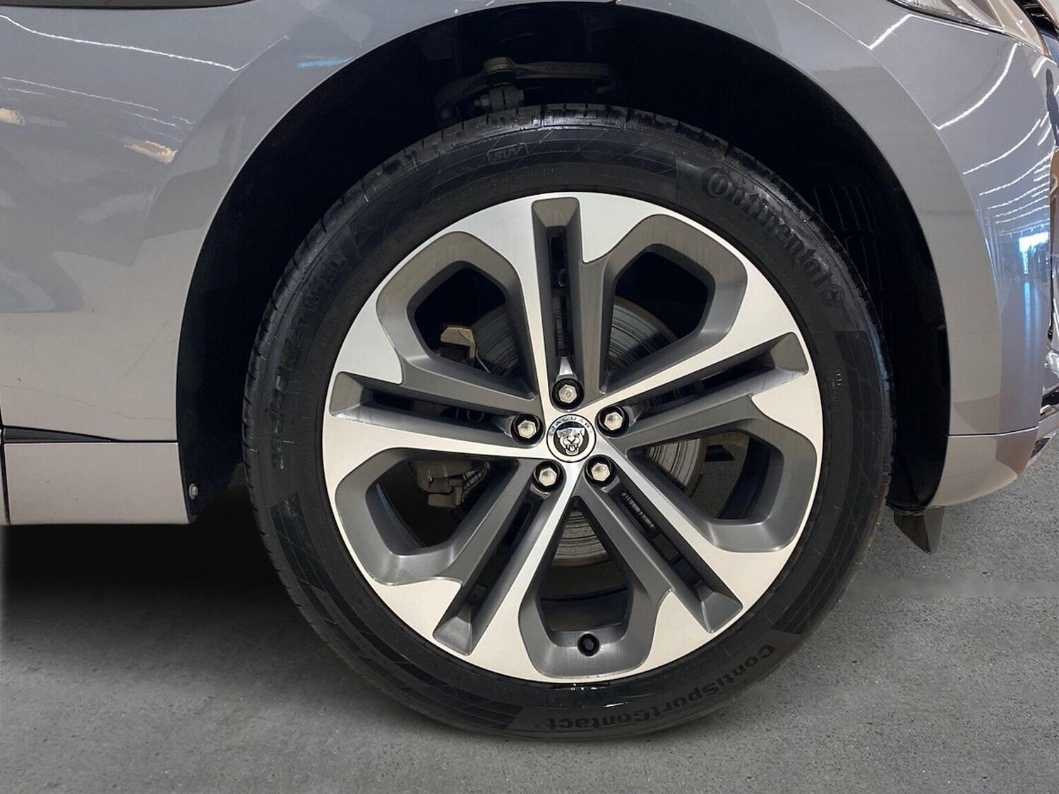 Used Jaguar F-Pace 2023 for sale - 77487623: Photo 8