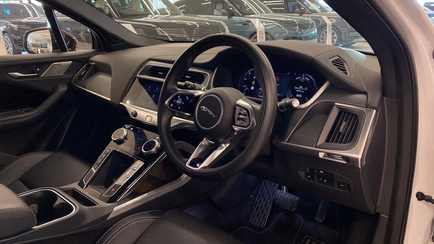 Used Jaguar I-Pace 2025 for sale - 78151009: Photo 27