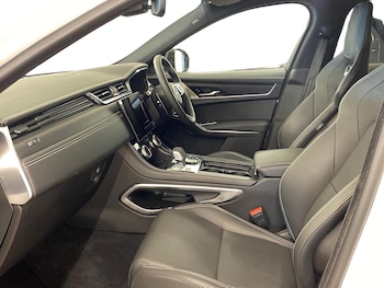 Used Jaguar F-Pace 2023 for sale - 75524082: Photo