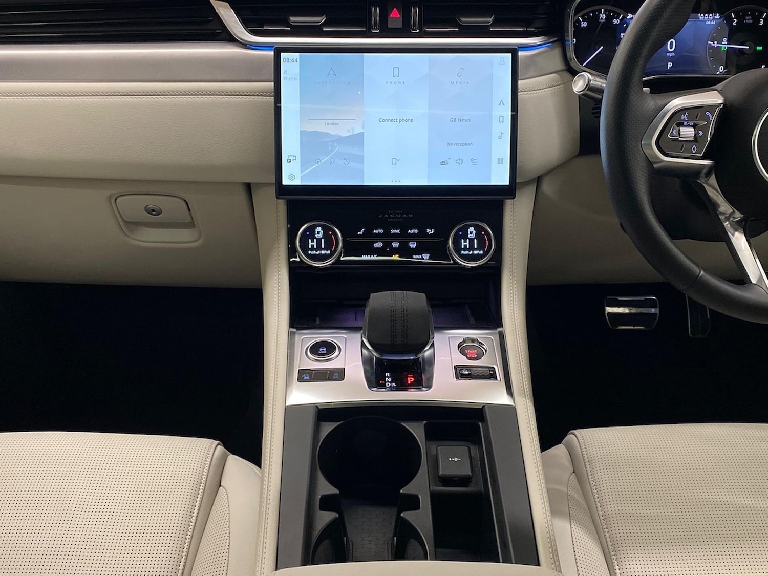 Used Jaguar F-Pace 2023 for sale - 77873662: Photo 14