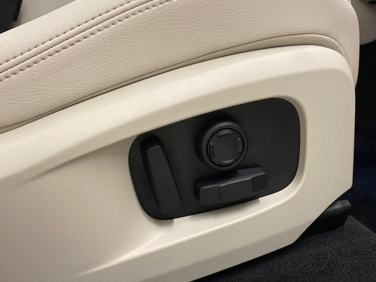 Used Jaguar F-Pace 2023 for sale - 77873662: Photo 26