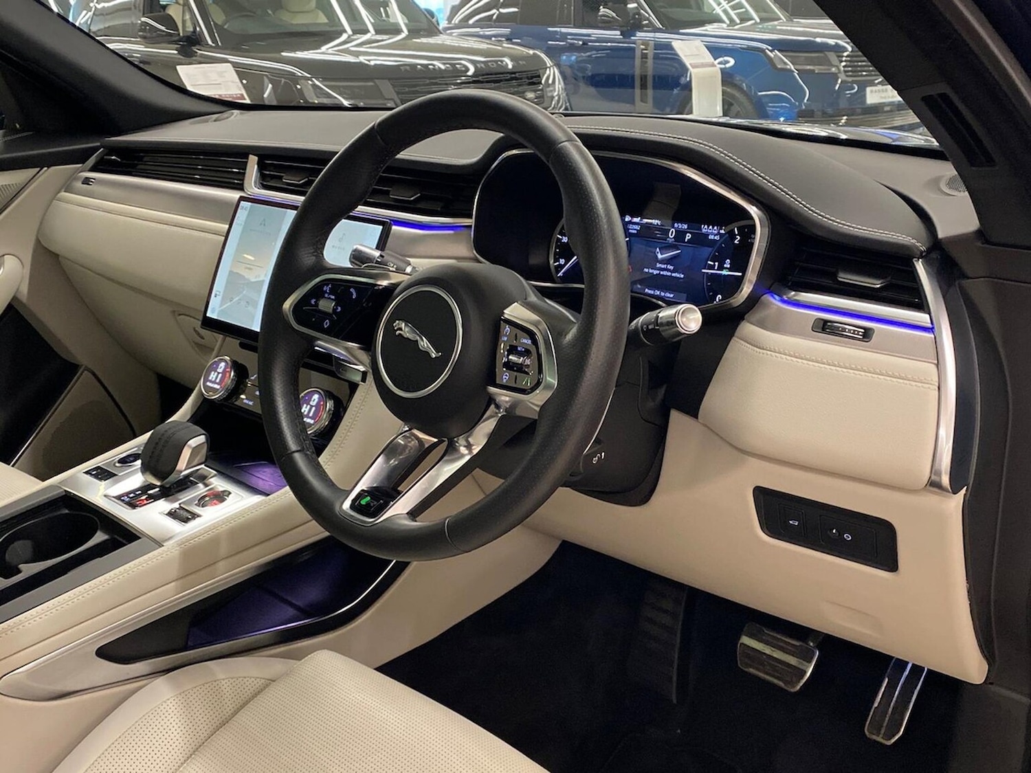 Used Jaguar F-Pace 2023 for sale - 77873662: Photo 27