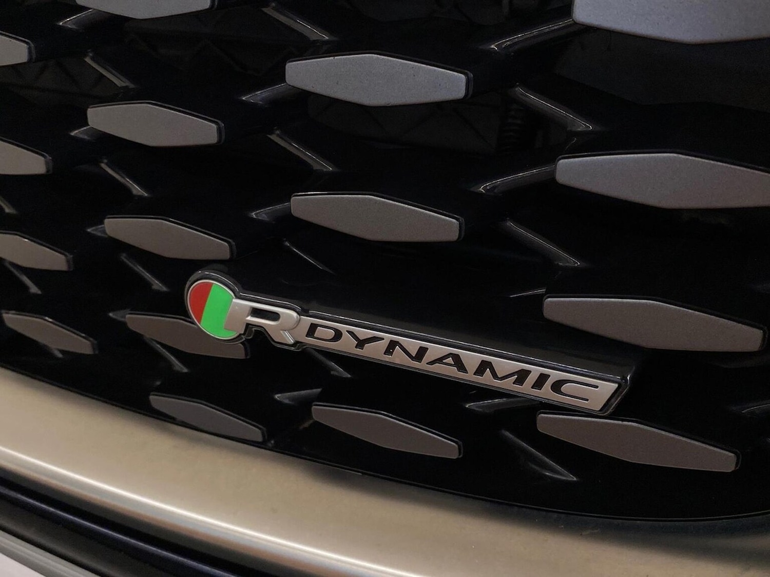 Used Jaguar F-Pace 2023 for sale - 77873662: Photo 32