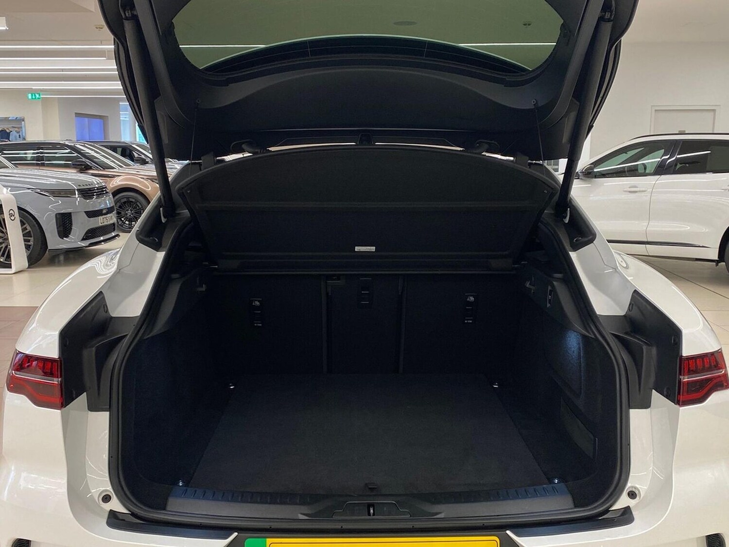 Used Jaguar I-Pace 2025 for sale - 77487689: Photo 10