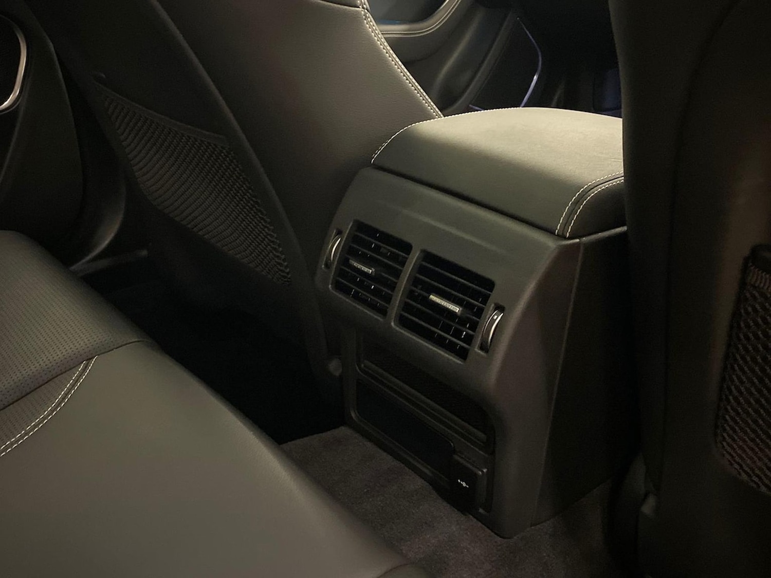 Used Jaguar XE 2023 for sale - 76357878: Photo 18