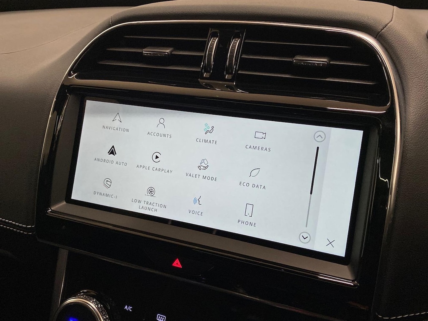 Used Jaguar XE 2023 for sale - 76357878: Photo 29