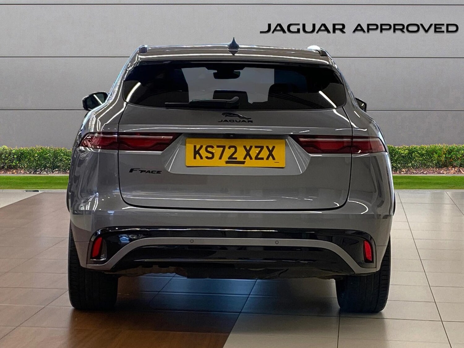 Used Jaguar F-Pace 2023 for sale - 77487576: Photo 6