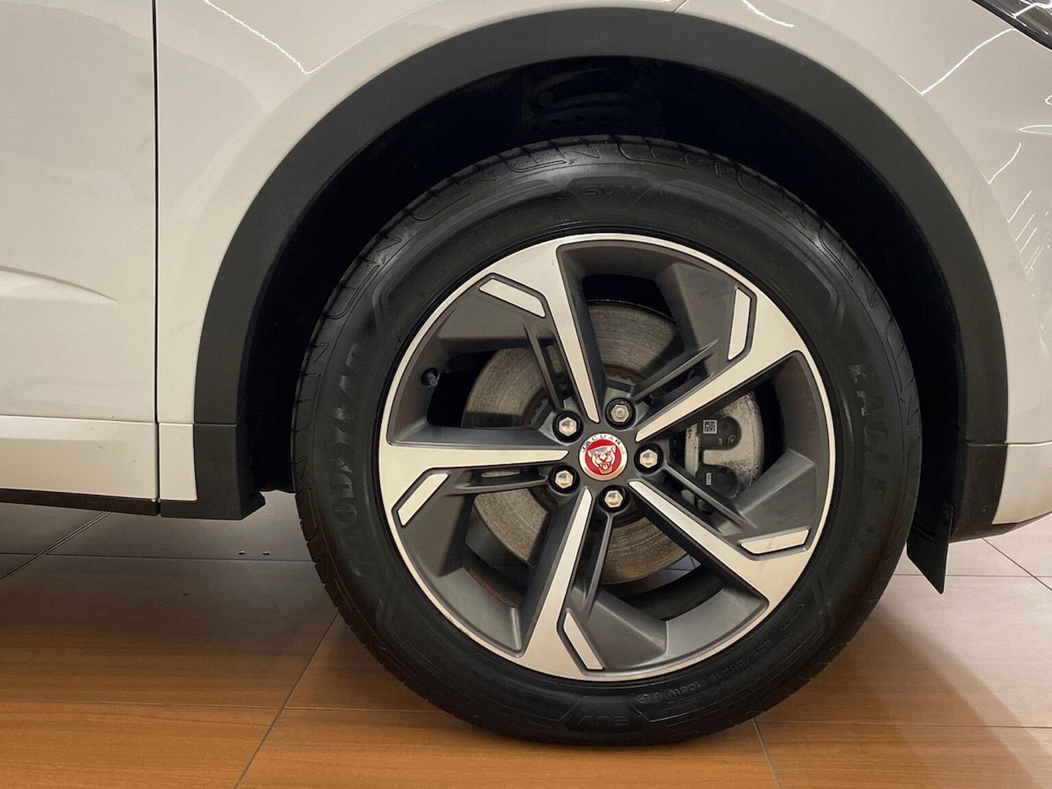 Used Jaguar E-Pace 2021 for sale - 76430803: Photo 8