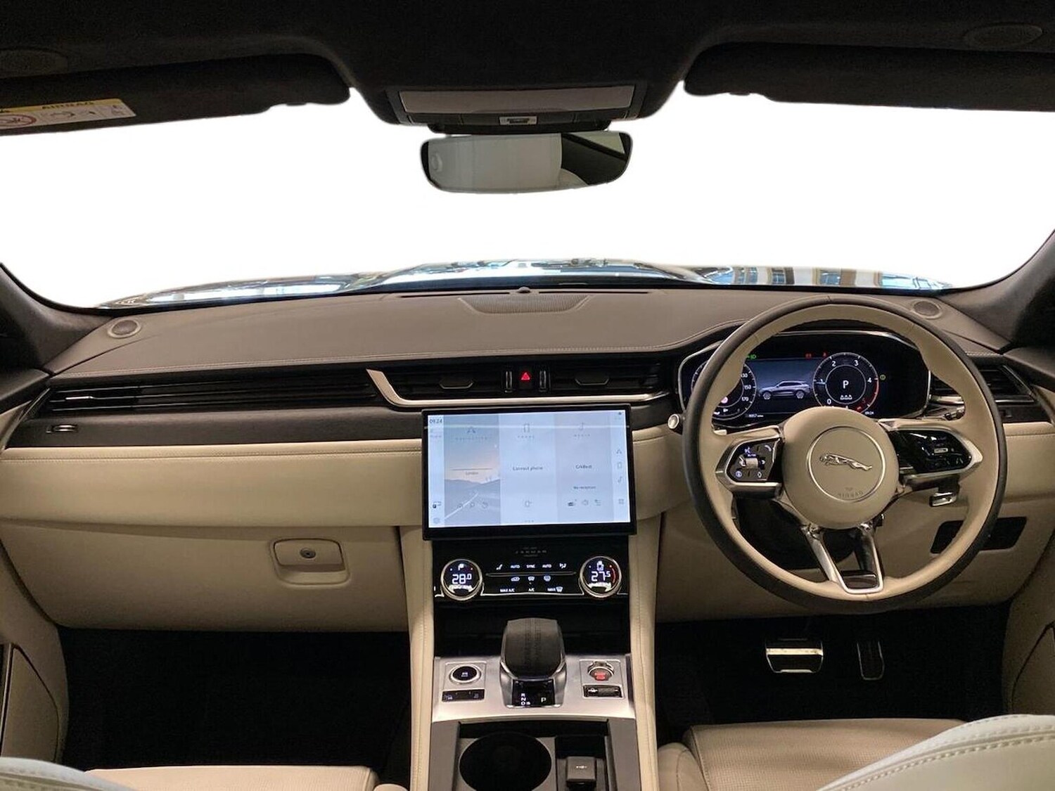 Used Jaguar F-Pace 2024 for sale - 78193939: Photo 11