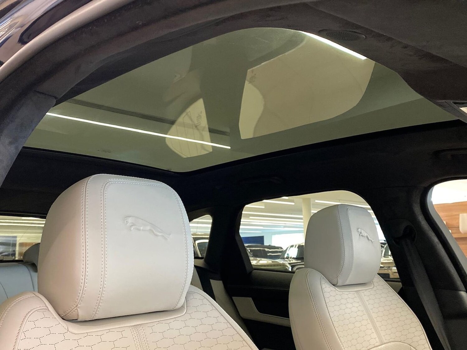 Used Jaguar F-Pace 2024 for sale - 78193939: Photo 23