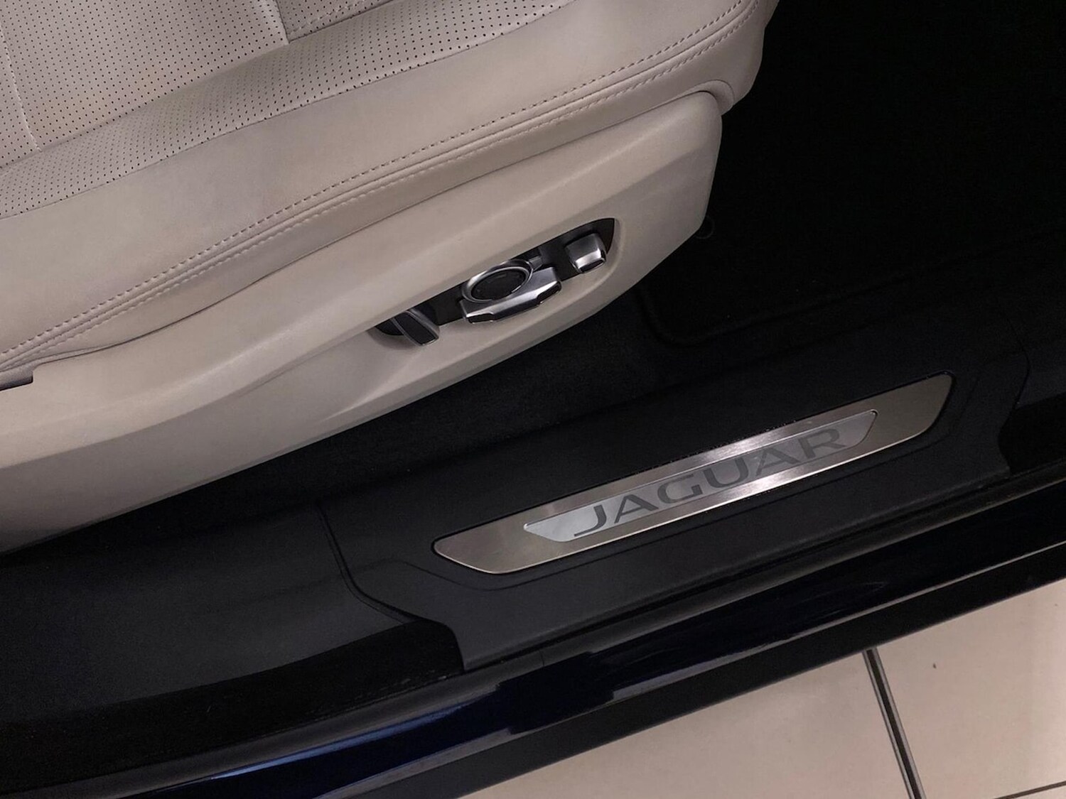 Used Jaguar F-Pace 2024 for sale - 78193939: Photo 24