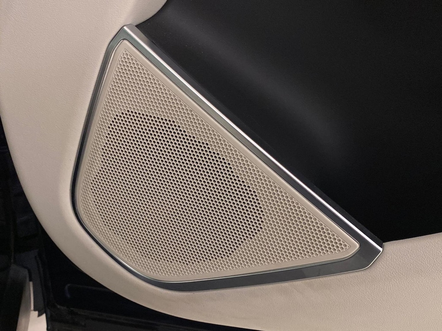 Used Jaguar F-Pace 2024 for sale - 78193939: Photo 32