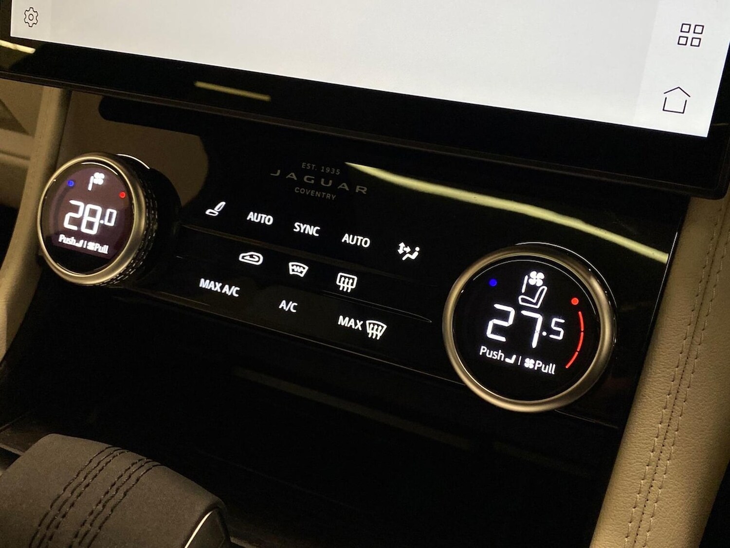 Used Jaguar F-Pace 2024 for sale - 78193939: Photo 37