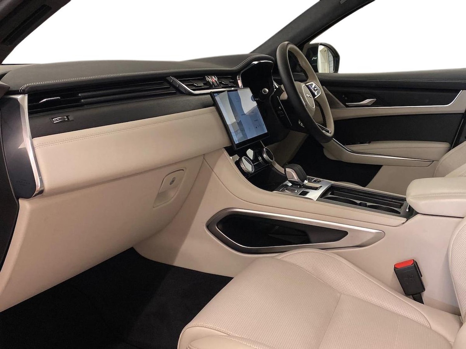 Used Jaguar F-Pace 2024 for sale - 78193939: Photo 5