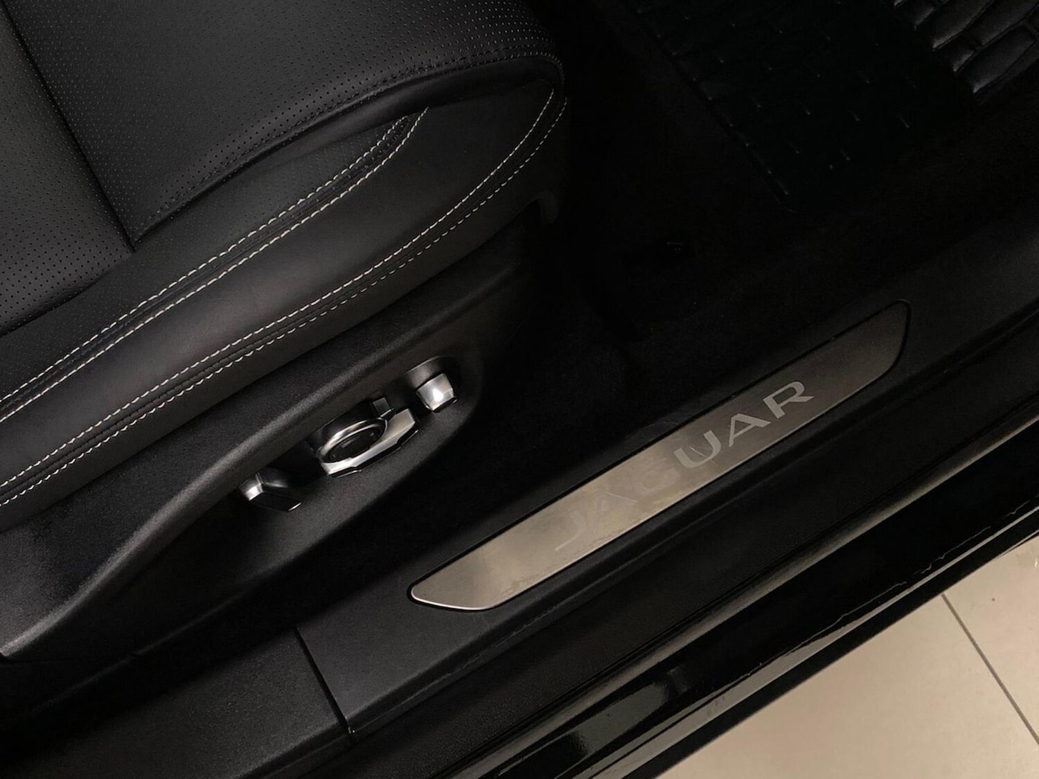 Used Jaguar I-Pace 2023 for sale - 78193874: Photo 25