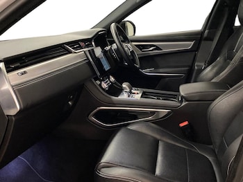 Used Jaguar F-Pace 2021 for sale - 76077737: Photo