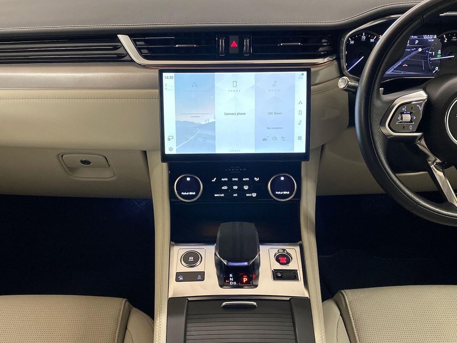 Used Jaguar F-Pace 2022 for sale - 76832038: Photo 14