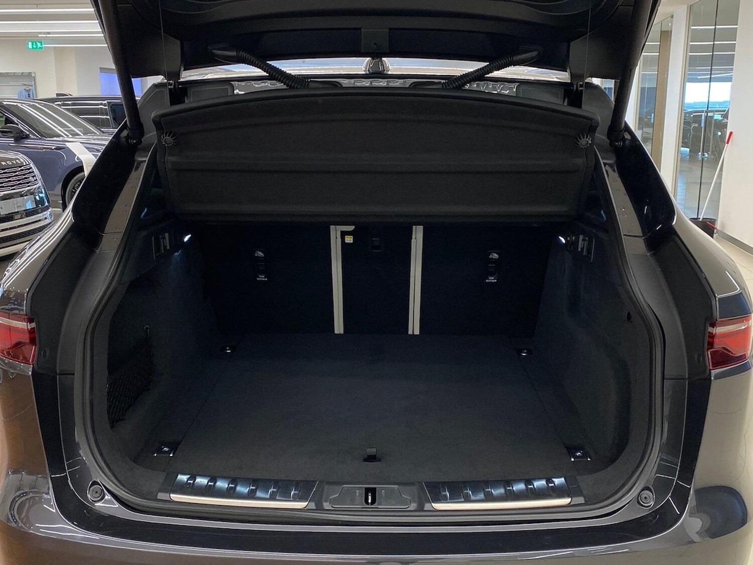 Used Jaguar F-Pace 2024 for sale - 77487644: Photo 10