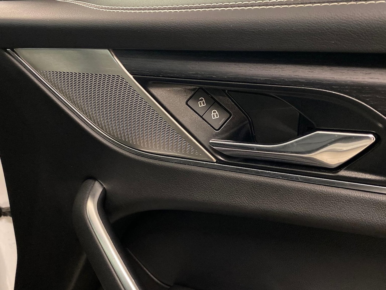 Used Jaguar F-Pace 2022 for sale - 76682650: Photo 25