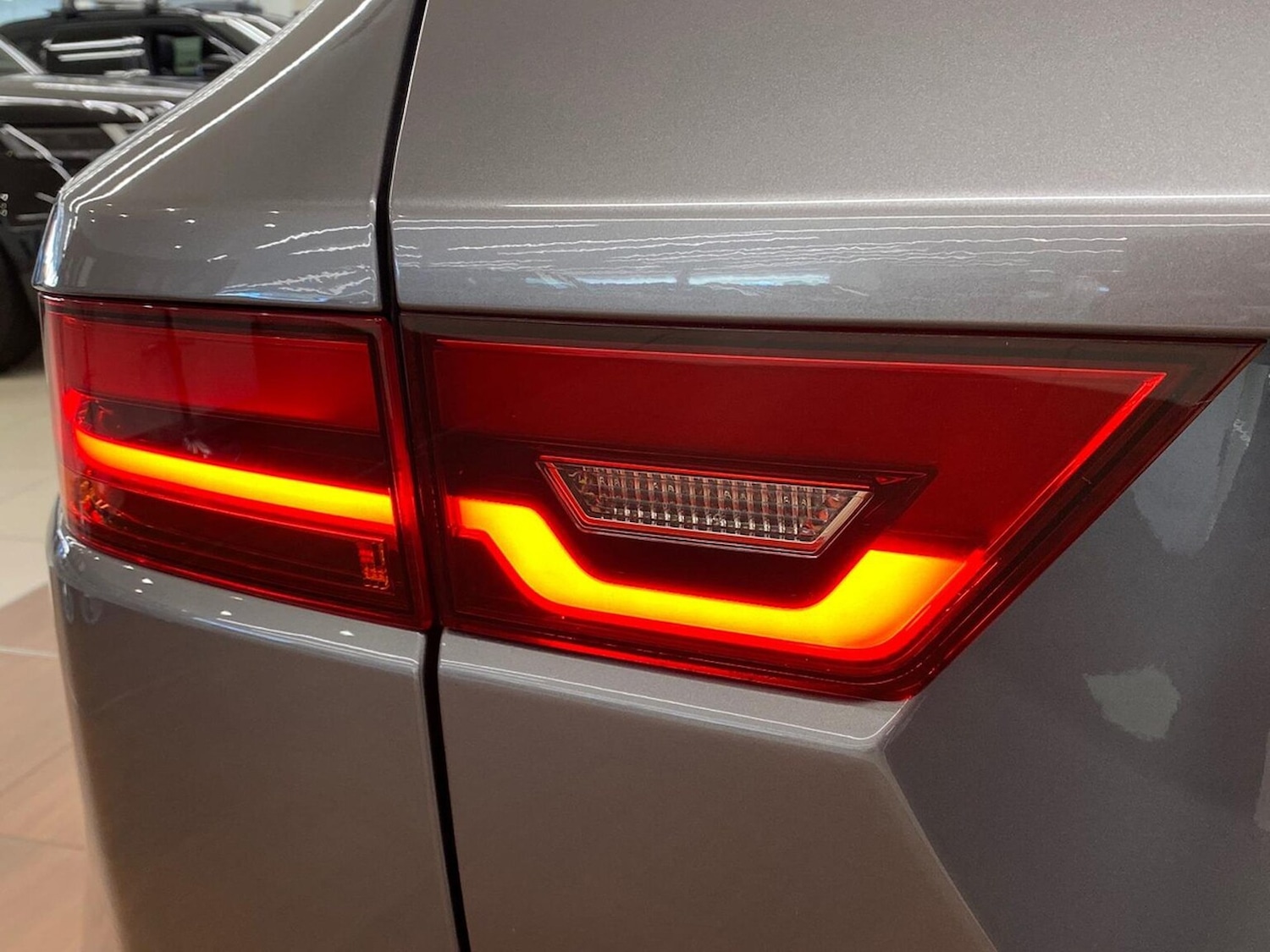 Used Jaguar E-Pace 2021 for sale - 76387167: Photo 32