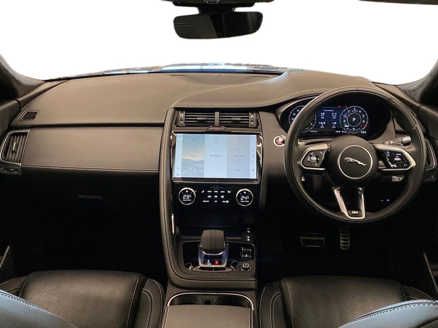 Used Jaguar E-Pace 2021 for sale - 76387167: Photo 9